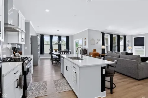 5054 Foxley Park Lane Avon IN 46123