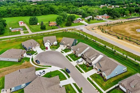 5054 Foxley Park Lane Avon IN 46123