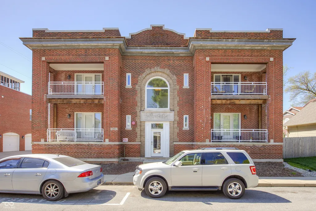 655 E 24th Street Indianapolis IN 46205