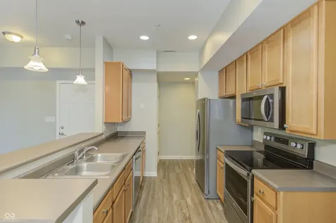 655 E 24th Street Indianapolis IN 46205
