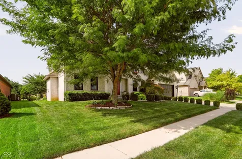1555 Connemara Road Indianapolis IN 46217