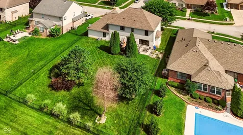 1555 Connemara Road Indianapolis IN 46217