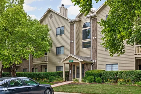 8820 Yardley Court Indianapolis IN 46268