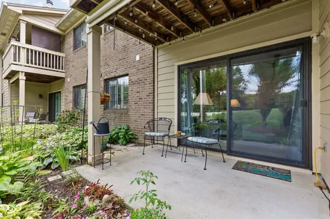 8820 Yardley Court Indianapolis IN 46268