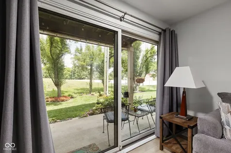 8820 Yardley Court Indianapolis IN 46268