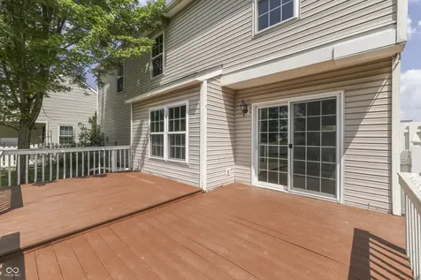 10867 Washington Bay Drive Fishers IN 46037