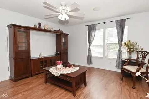 6463 Glory Maple Lane Indianapolis IN 46221