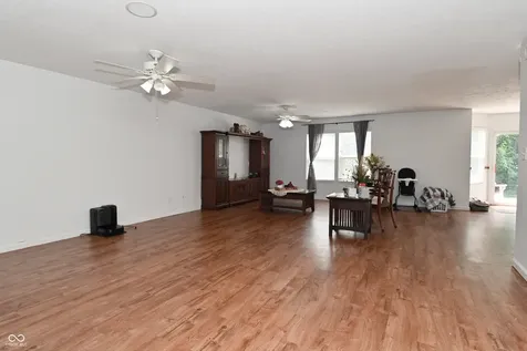 6463 Glory Maple Lane Indianapolis IN 46221