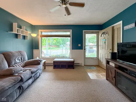 2655 12th Street Columbus IN 47201