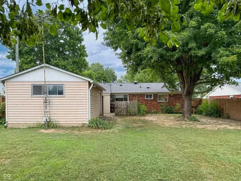 2655 12th Street Columbus IN 47201