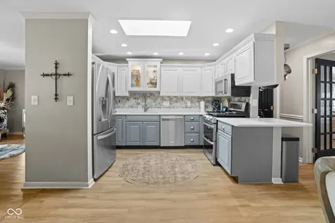 2309 Jolinda Court Columbus IN 47203