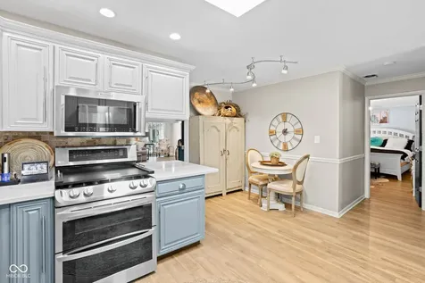 2309 Jolinda Court Columbus IN 47203