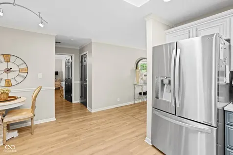 2309 Jolinda Court Columbus IN 47203