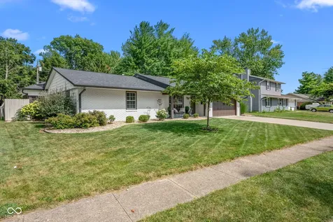2309 Jolinda Court Columbus IN 47203