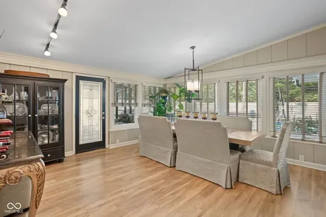2309 Jolinda Court Columbus IN 47203