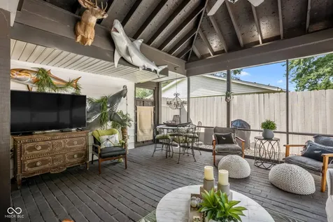 2309 Jolinda Court Columbus IN 47203