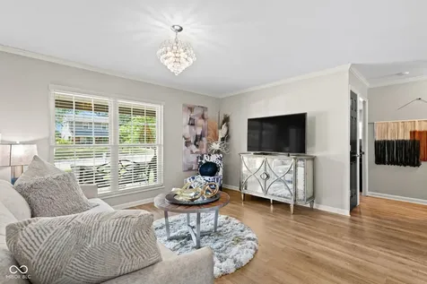 2309 Jolinda Court Columbus IN 47203