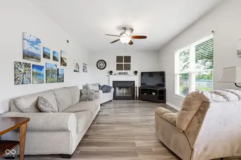 16724 Earl Park Court Westfield IN 46074