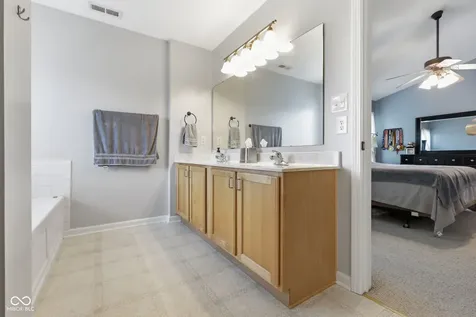 16724 Earl Park Court Westfield IN 46074