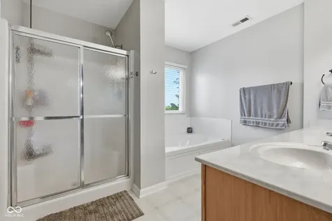 16724 Earl Park Court Westfield IN 46074