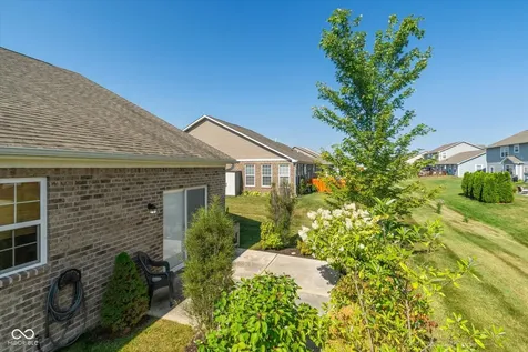 8804 Twain Lane Indianapolis IN 46239
