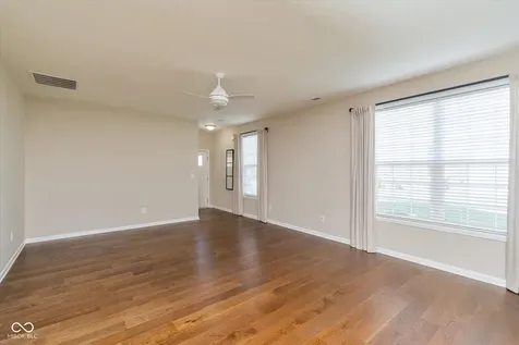 8804 Twain Lane Indianapolis IN 46239