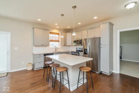 8804 Twain Lane Indianapolis IN 46239