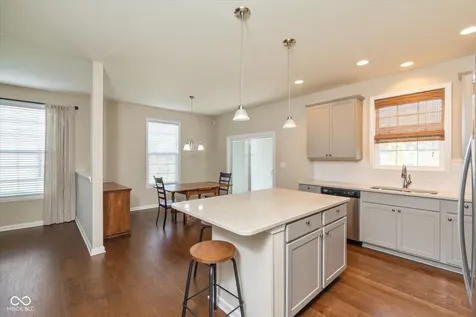 8804 Twain Lane Indianapolis IN 46239