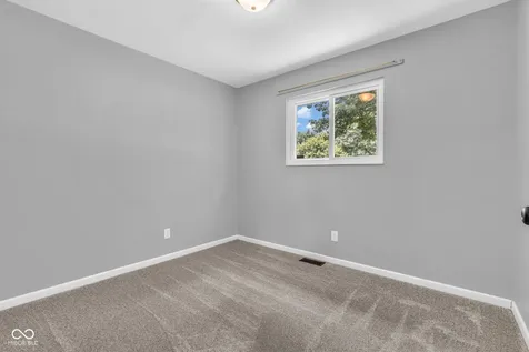 3139 S Richardt Indianapolis IN 46239