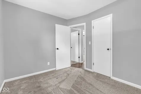 3139 S Richardt Indianapolis IN 46239
