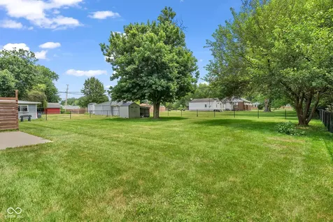 3139 S Richardt Indianapolis IN 46239