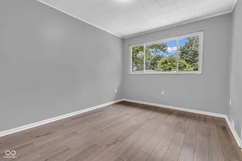 3139 S Richardt Indianapolis IN 46239