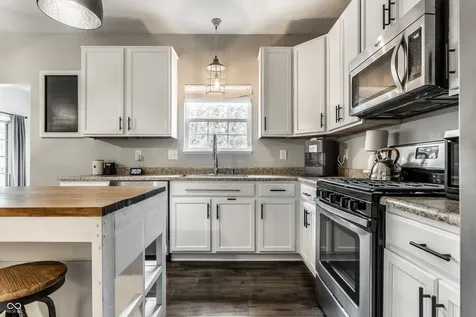 13934 Parley Court Fishers IN 46038