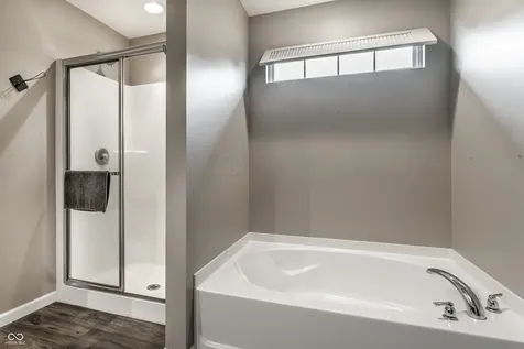 13934 Parley Court Fishers IN 46038