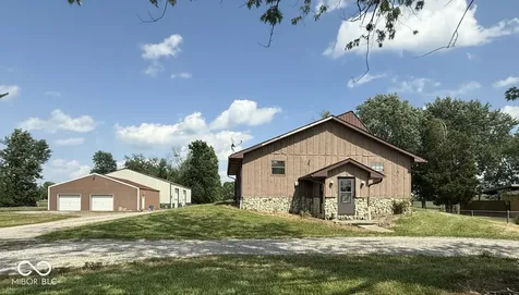 8467 S County Road 825 Road E Plainfield IN 46168
