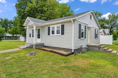 310 N Hendricks Street Greenfield IN 46140