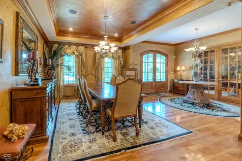 15239 E Geist Ridge Drive Fishers IN 46040