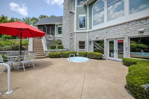 15239 E Geist Ridge Drive Fishers IN 46040