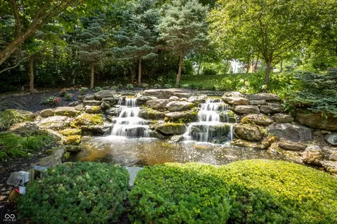 15239 E Geist Ridge Drive Fishers IN 46040
