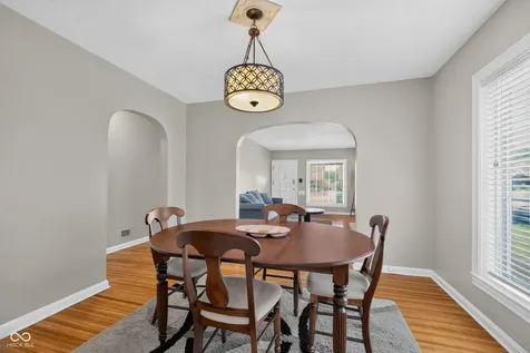 5428 E 10th Street Indianapolis IN 46219
