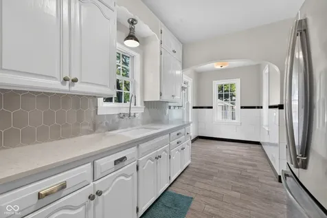5428 E 10th Street Indianapolis IN 46219