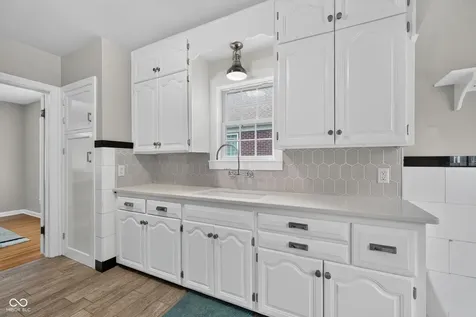5428 E 10th Street Indianapolis IN 46219
