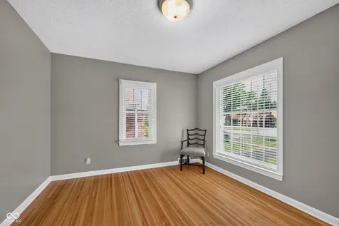 5428 E 10th Street Indianapolis IN 46219