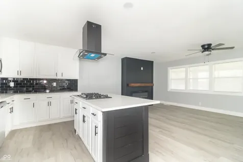 1083 E South Street Greenfield IN 46140