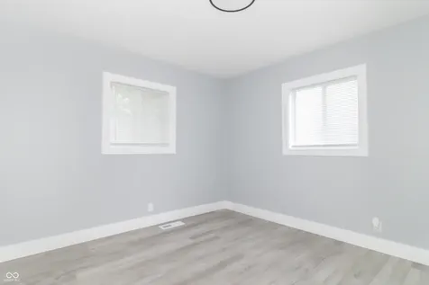 1083 E South Street Greenfield IN 46140