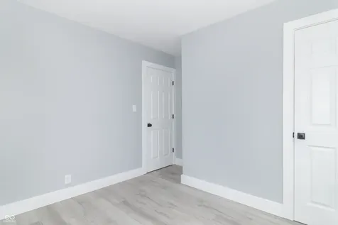 1083 E South Street Greenfield IN 46140