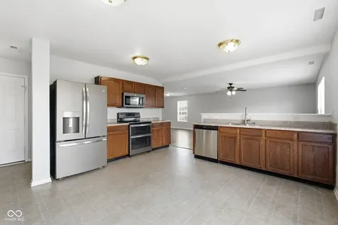1655 Carriage Circle Shelbyville IN 46176