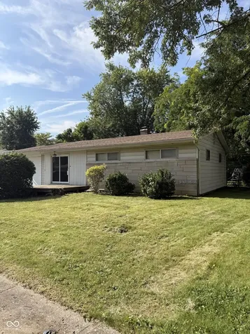 2173 Newcomer Lane Beech Grove IN 46107