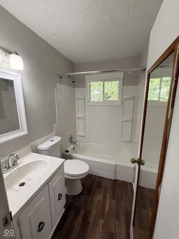 2173 Newcomer Lane Beech Grove IN 46107