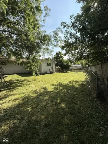 2173 Newcomer Lane Beech Grove IN 46107